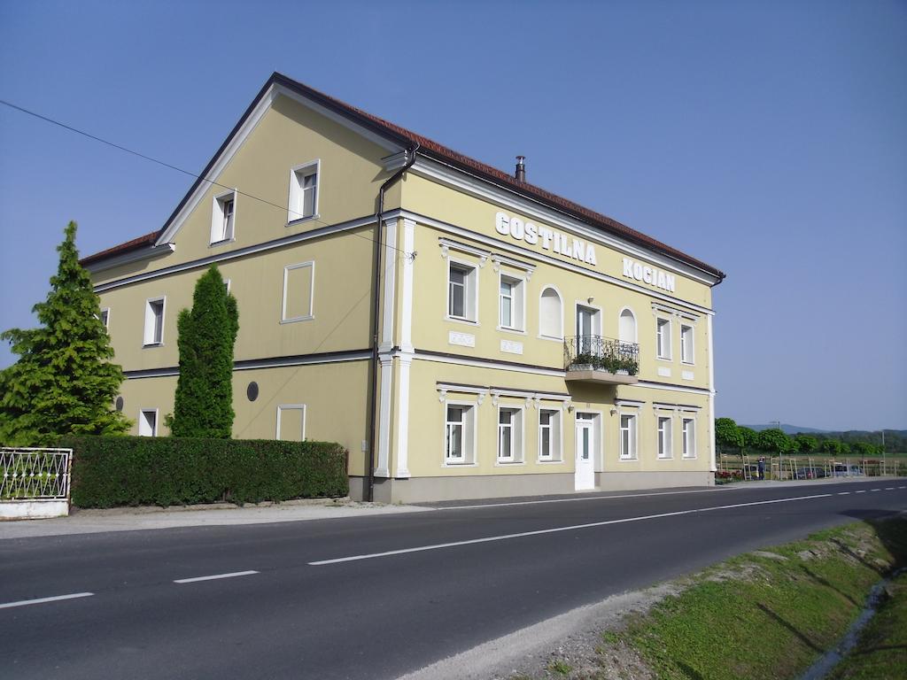 Hotel Gostilna In Prenocisce Kocjan Bizeljsko Exterior foto